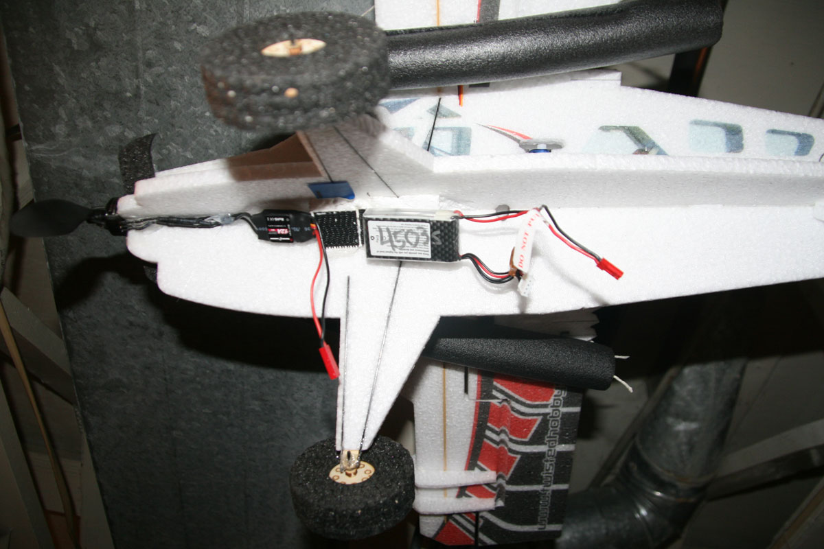 This original battery position resulted in a tail-heavy plane.
